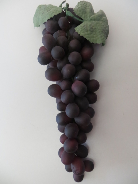 Weintraube XL mit 60 Beeren und 2 Blättern Farbe:dunkelblau-dunkelweinrot-schwarz