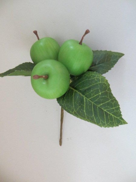Apfelpick mit 3 Äpfeln und 3 Blättern Farbe:grün