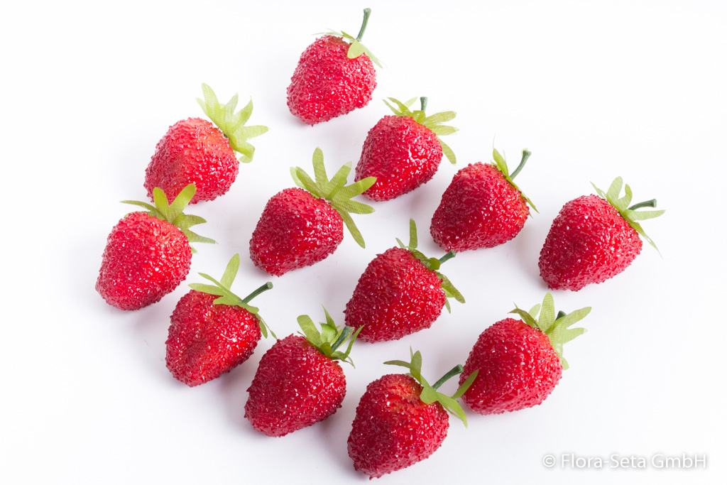 Erdbeeren im Netz (1 Einheit = 12 Stück)