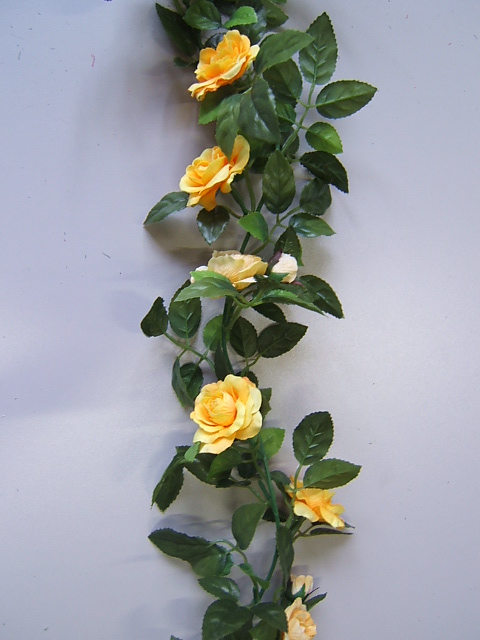 Rosengirlande mit 30 Blüten/Knospen Farbe:gelb