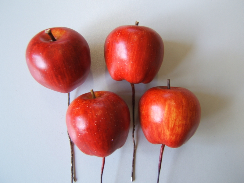 Apfel am Draht (1 Einheit = 4 Stück)