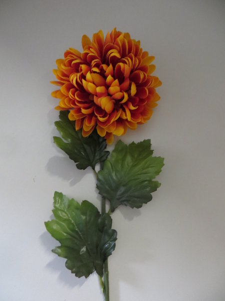 Chrysantheme mit 3 Blättern Farbe:creme-orange-rost