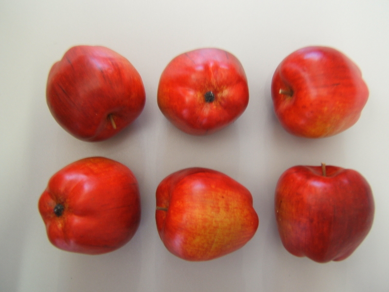 Apfel Farbe rot (1 Einheit = 6 Stück)