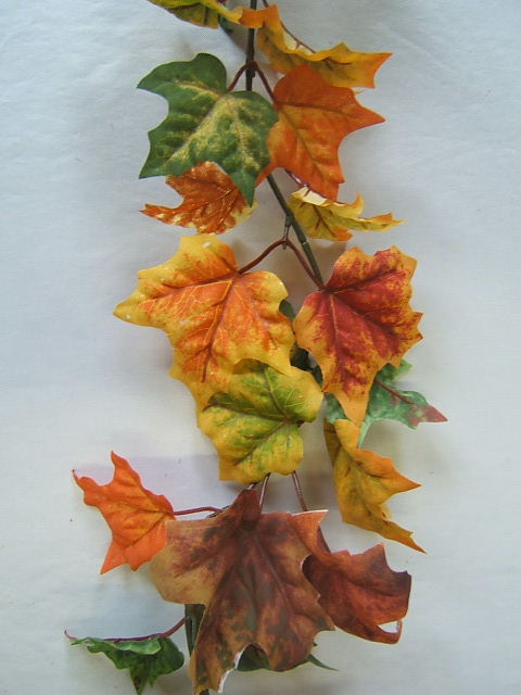 Herbstlaubgirlande mit 78 Blättern Farbe:grün-braun-gelb Mix