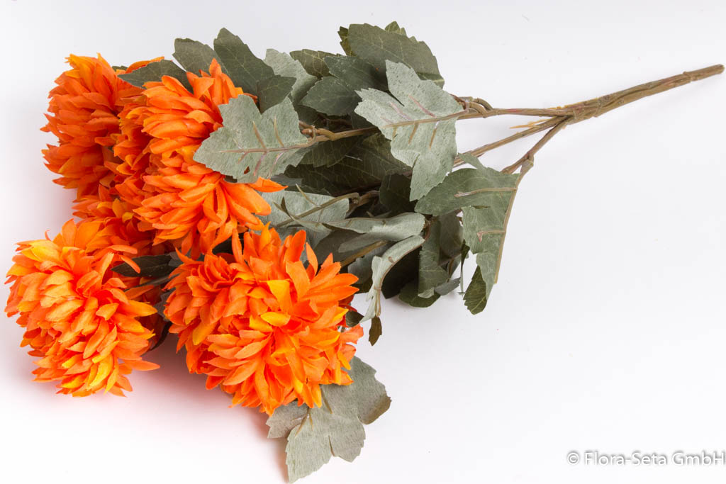 Chrysanthemenstrauß mit 7 Stielen Farbe: orange